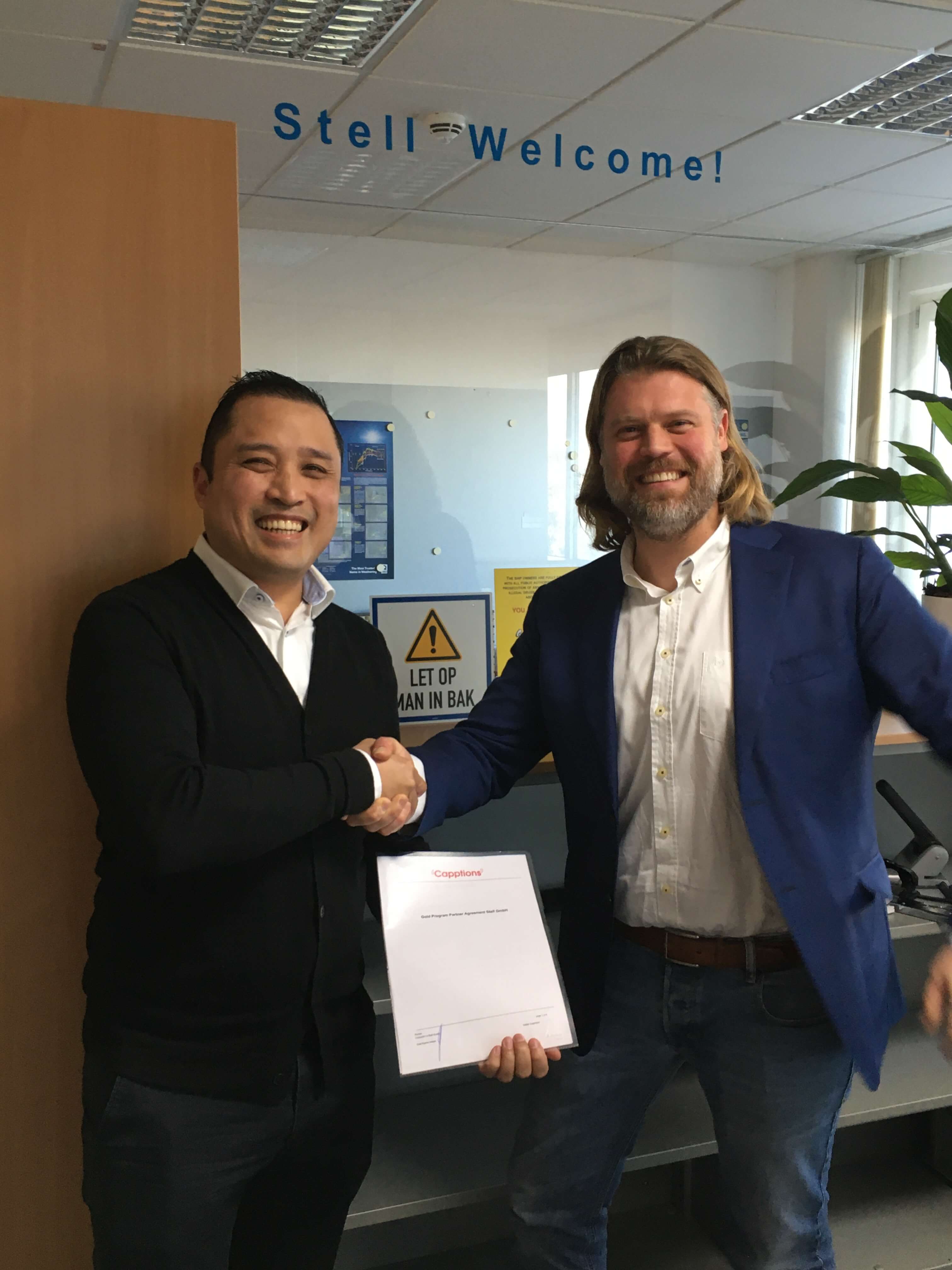 Stell and Capptions partner up for a unique value proposition